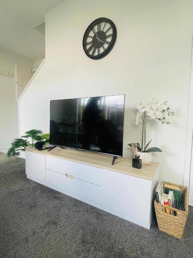 Home Sweet Home Christchurch Centre מראה חיצוני תמונה