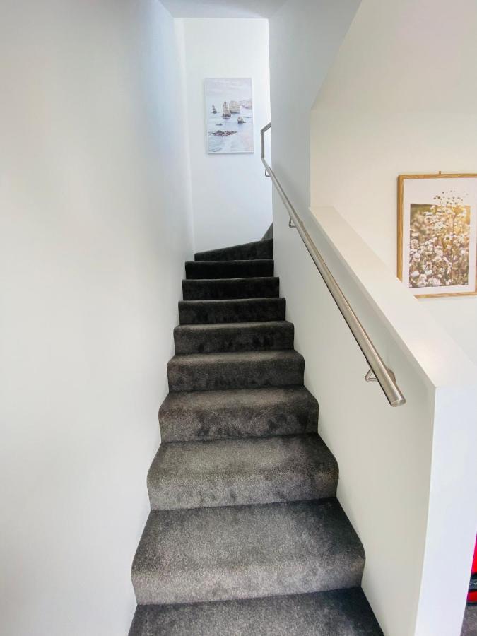 Home Sweet Home Christchurch Centre מראה חיצוני תמונה